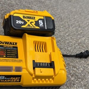 DeWalt 20V XR Lithium Ion Battery and Charger